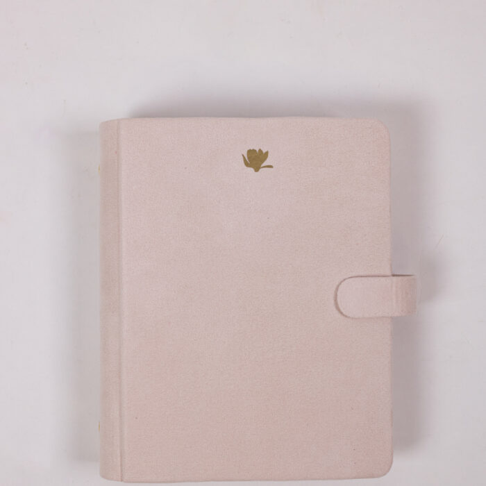 eksklusiivne märkmik käsitöökaantega, hele kreem